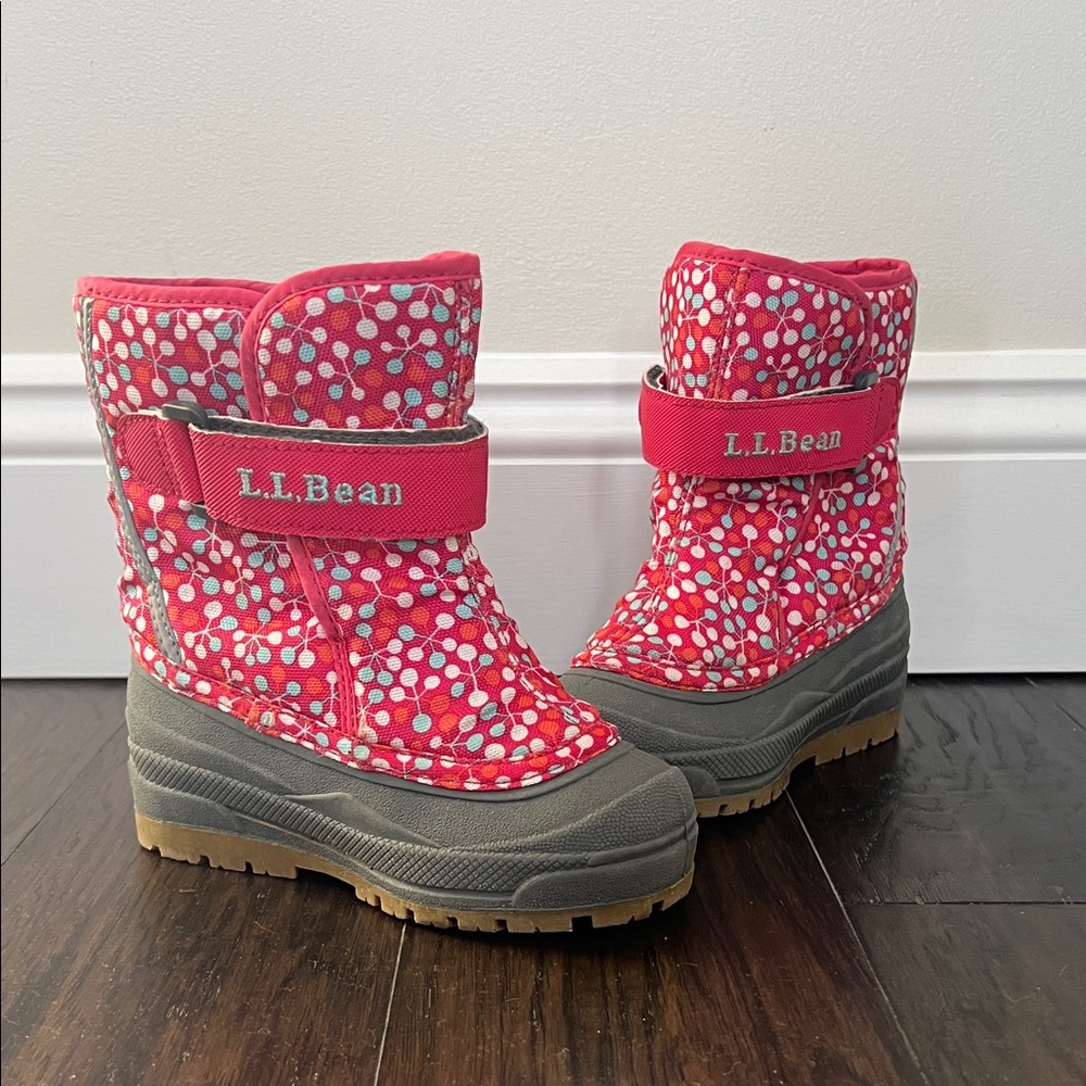 L.L. Bean toddler girls snow boots